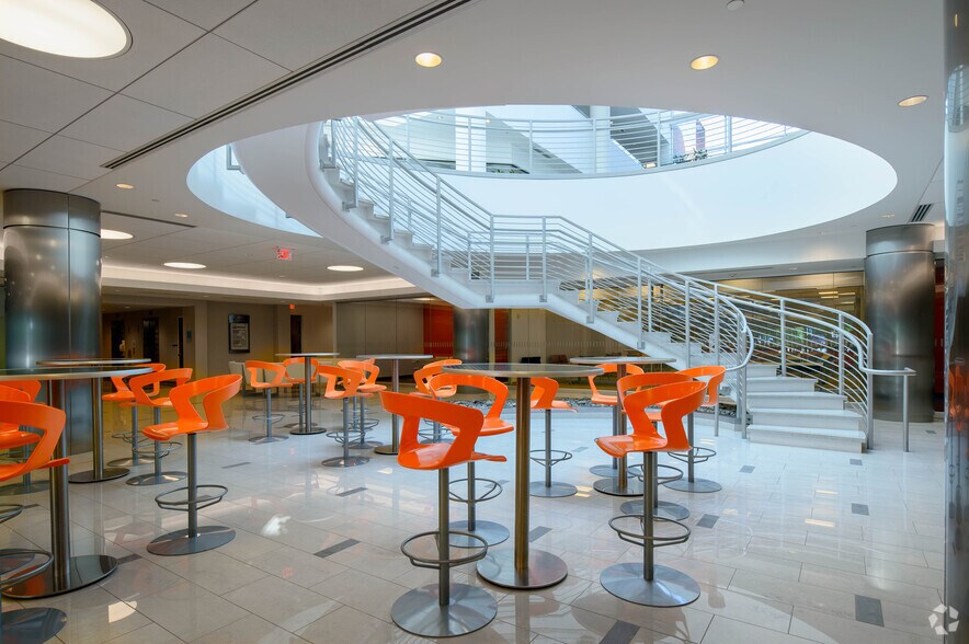 More Photos Of 600 W Germantown Pike, Plymouth Meeting Unknown For Lease