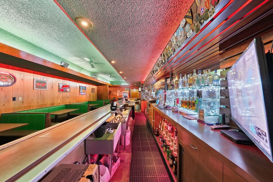 More Photos Of 44 N 19 1/2 Ave, Lemoore Restaurant For Sale