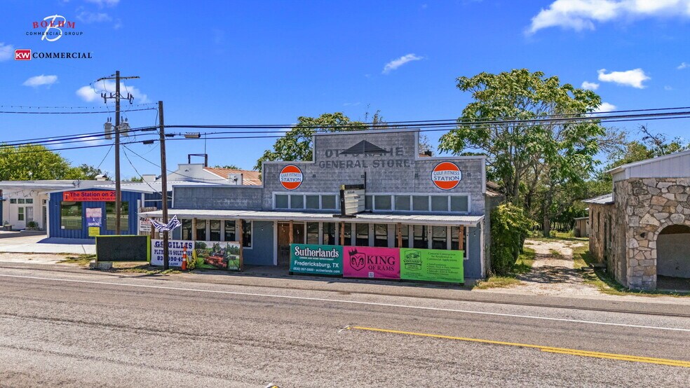 More Photos Of 23737 US Hwy 290 W, Harper Storefront For Sale