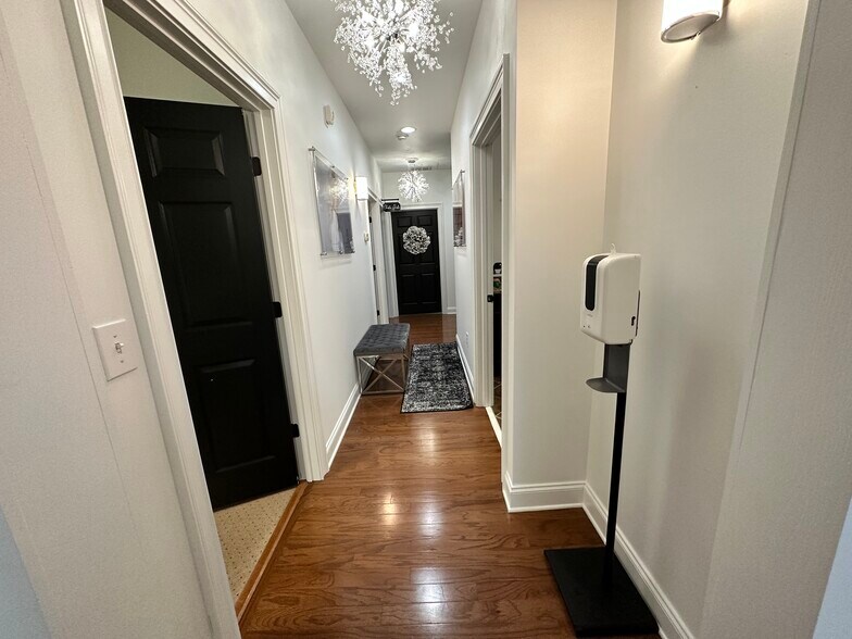 More Photos Of 5915-5925 Iron Gate Trce, Cumming Loft Creative Space For Sale