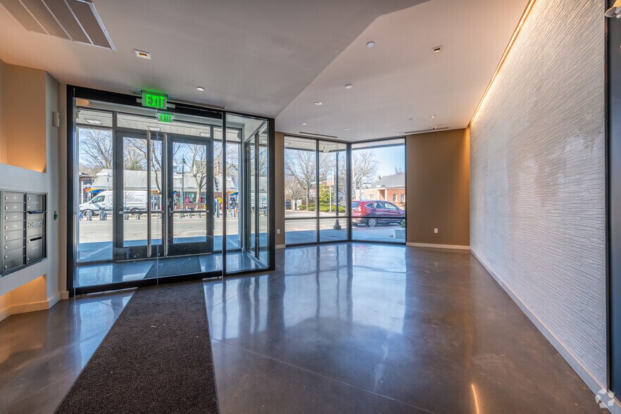 More Photos Of 455 Harvard St, Brookline Apartments For Lease