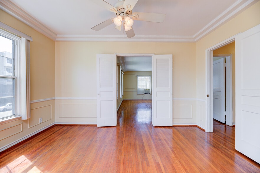 More Photos Of 913 S Wilton Pl, Los Angeles Apartments For Sale