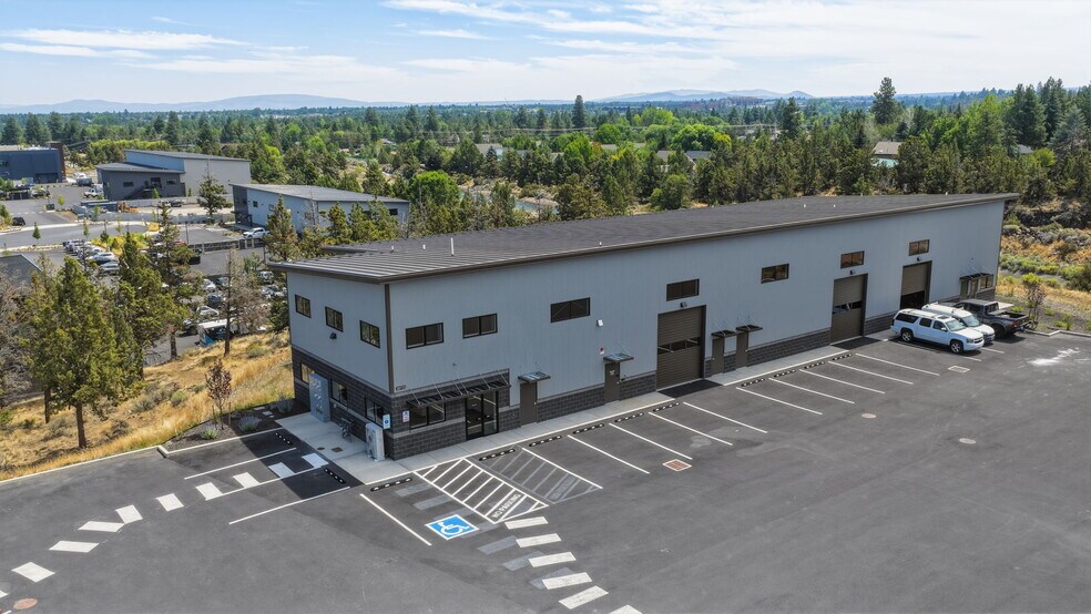 Primary Photo Of 20723 Brinson Blvd, Bend Light Manufacturing For Lease