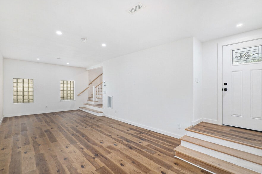 More Photos Of 525 W 7th St, Pueblo Warehouse For Sale