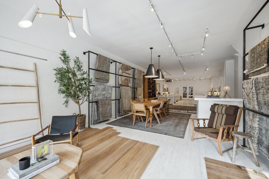 More Photos Of 7-11 Locust Ave, Mill Valley Storefront Retail Residential For Lease