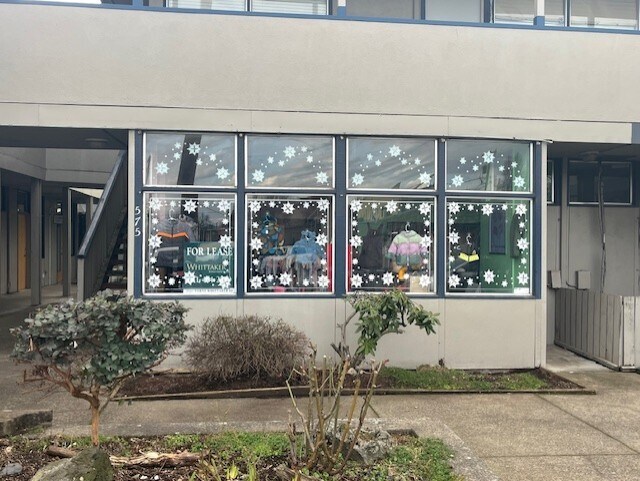 More Photos Of 545-575 Holly St, Junction City Storefront Retail Office For Lease