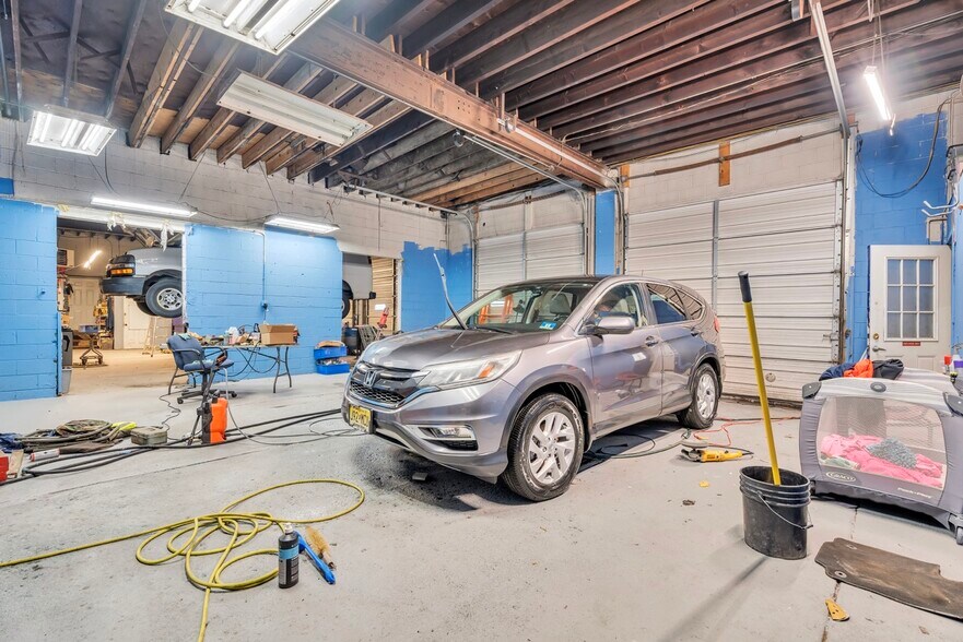More Photos Of 1333 Delsea Dr, Deptford Auto Dealership For Sale