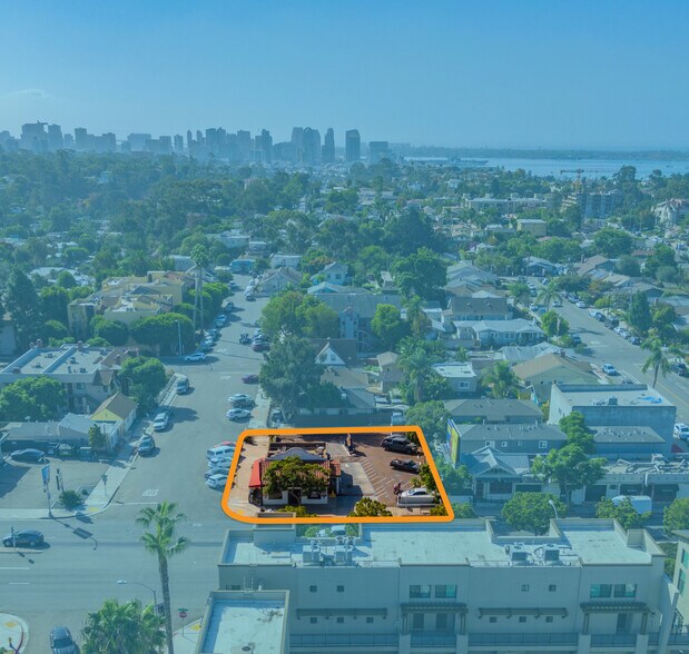 More Photos Of 719 W Washington St, San Diego Fast Food For Sale