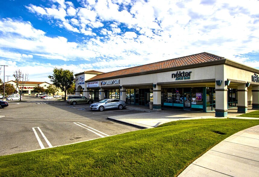 More Photos Of 4400-4560 Coffee Rd, Bakersfield Unknown For Sale