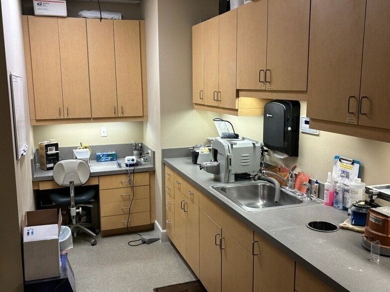 More Photos Of 570 Rinehart Rd, Lake Mary Office For Lease