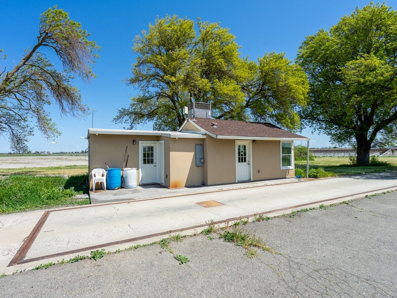 More Photos Of 875 Alfalfa Plant Rd, Courtland Food Processing For Lease
