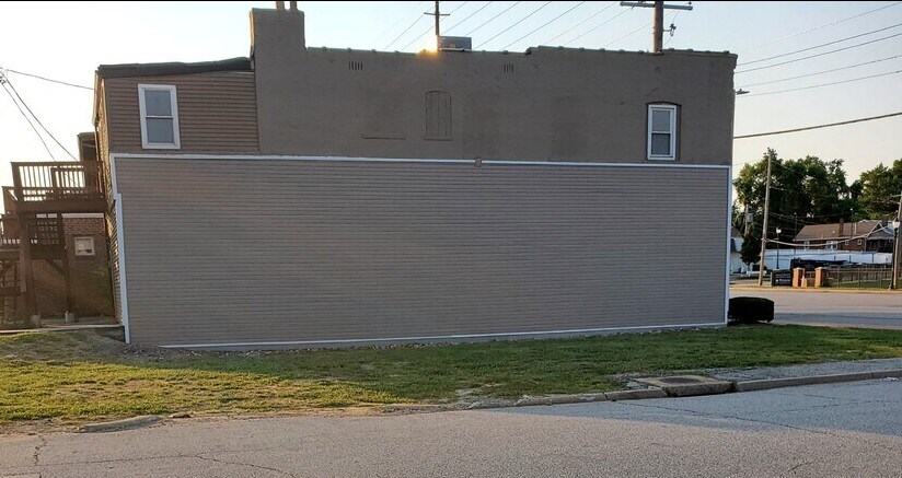 More Photos Of 8808 Saint Charles Rock Rd, Saint Louis General Retail For Sale