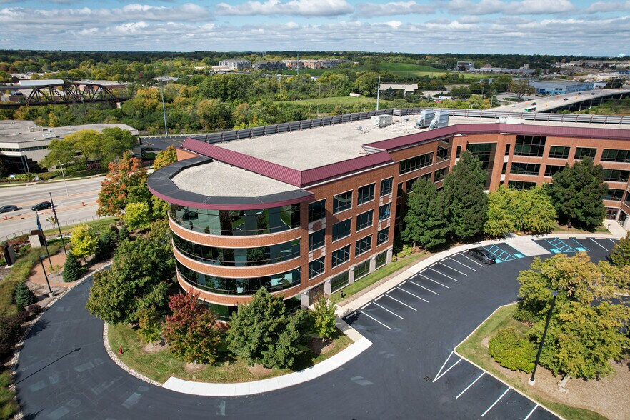 More Photos Of 1200 N Mayfair Rd, Wauwatosa Office For Lease