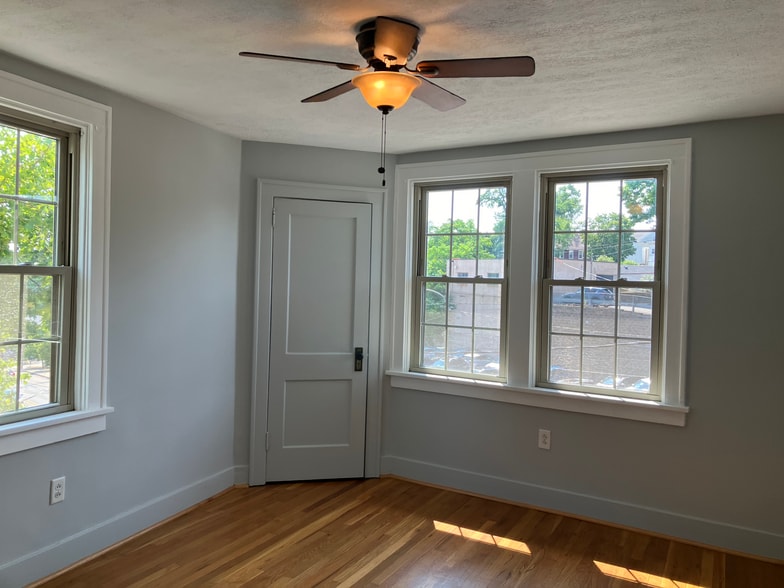 More Photos Of 2830 W Liberty Ave, Pittsburgh Storefront Retail Residential For Sale