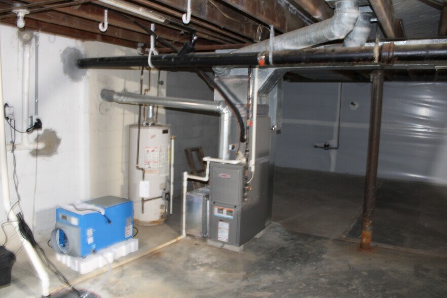 More Photos Of 4934-4936 Solar Dr, Columbus Multifamily For Sale