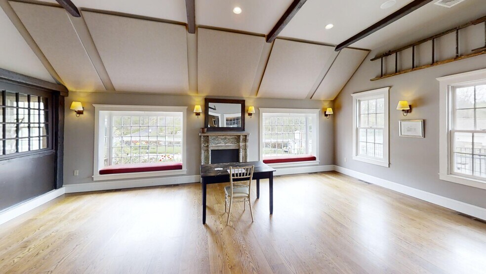 More Photos Of 109 Black Rock Tpke, Redding Restaurant For Sale