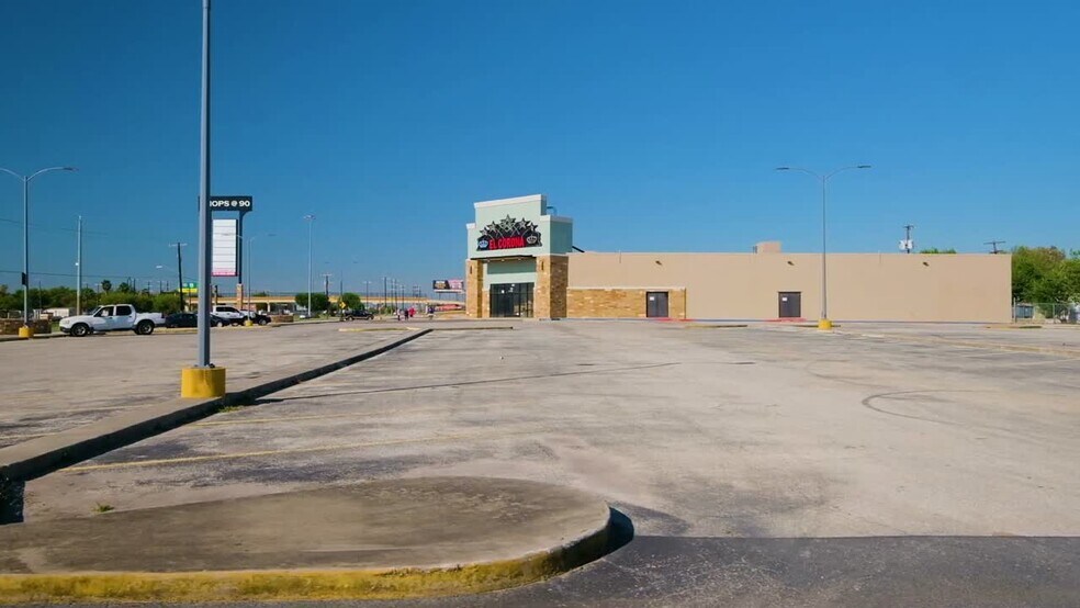 Primary Photo Of 7535 W US Highway 90, San Antonio Unknown For Lease