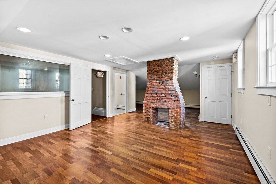 More Photos Of 399 N Main St, Fall River Office Residential For Sale