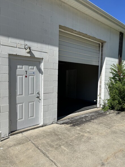 More Photos Of 10155 Gottschalk Pky, Auburn Twp Light Manufacturing For Lease