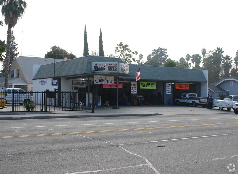 Primary Photo Of 1799 N E St, San Bernardino Auto Repair For Sale