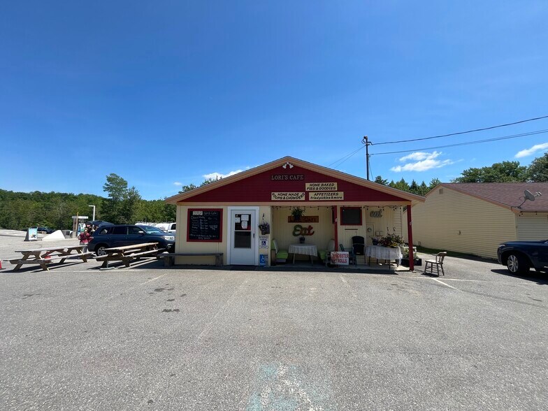 More Photos Of 502-510 Belfast Augusta Rd, Liberty General Retail For Sale