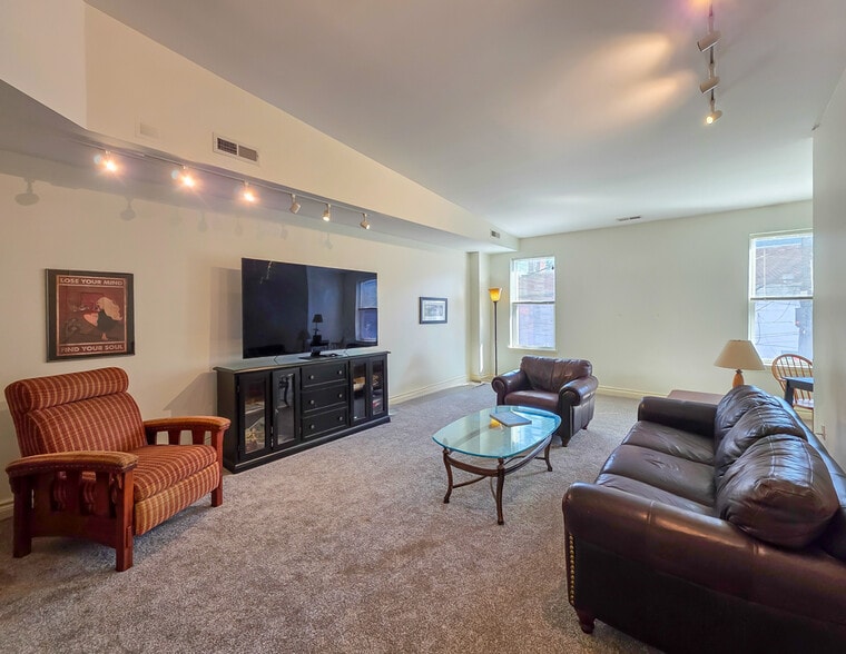 More Photos Of 8 E Front St, Monroe Storefront Retail Residential For Sale