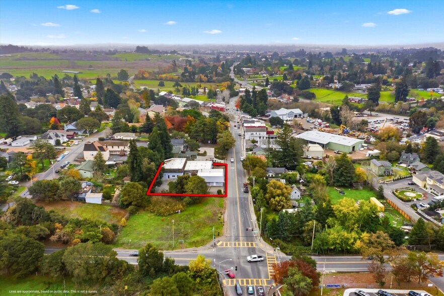 More Photos Of 9550 Main St, Penngrove Showroom For Sale