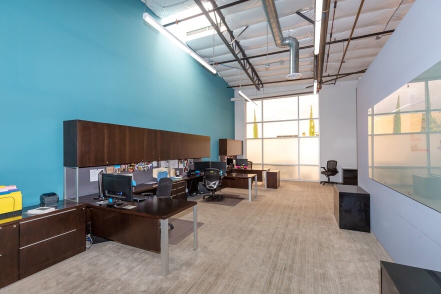 More Photos Of 1057 La Mirada Ct, Vista Coworking Space