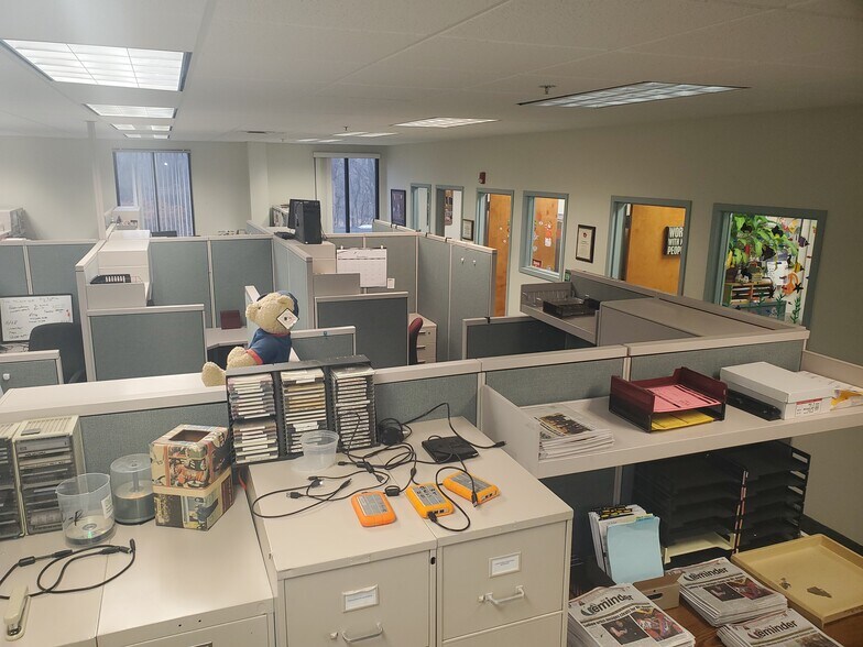 More Photos Of 280 N Main St, East Longmeadow Office For Sale