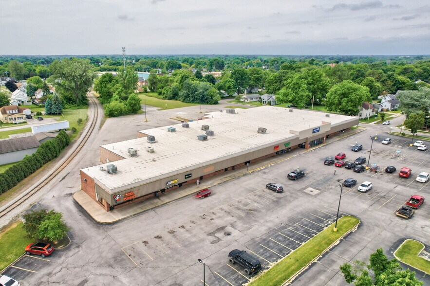 More Photos Of 900-1000 Lafayette Ave, Bay City Unknown For Lease