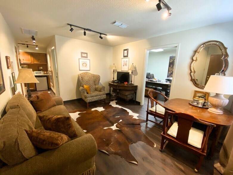 More Photos Of 2024 Arkansas Valley Dr, Little Rock Loft Creative Space For Sale
