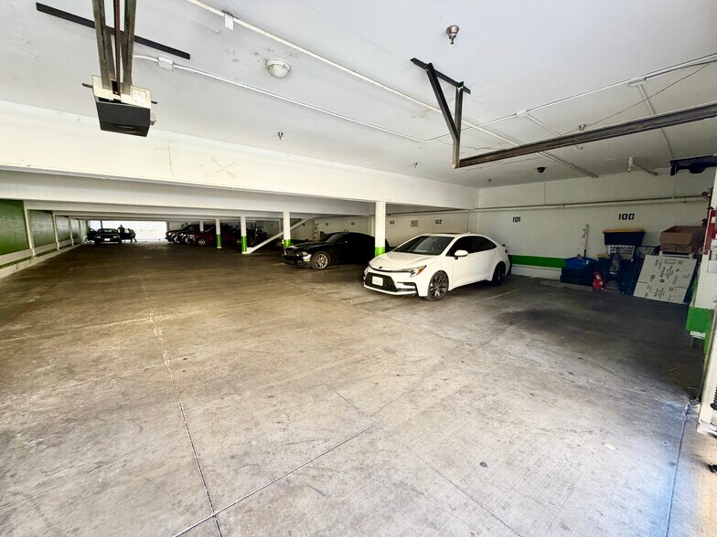 More Photos Of 710 W Washington Ave, Santa Ana Apartments For Sale