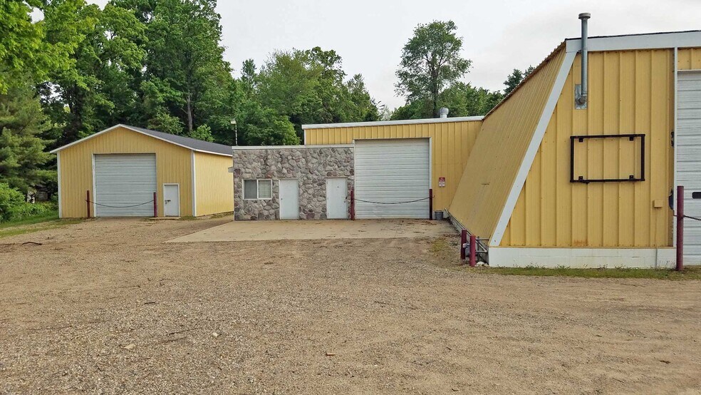 More Photos Of 1235 Lincoln Rd, Allegan Warehouse For Sale