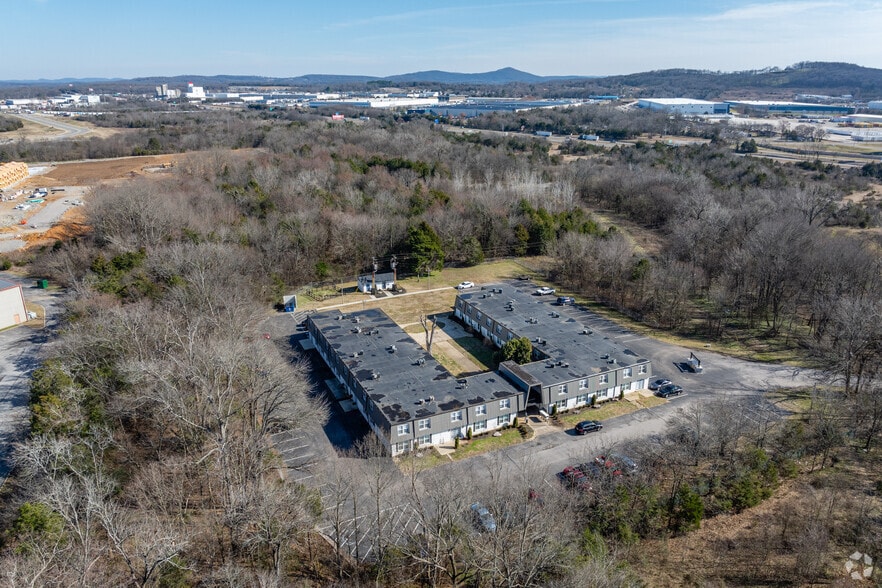 More Photos Of 117 Cedarwood Dr, Lebanon Apartments For Sale