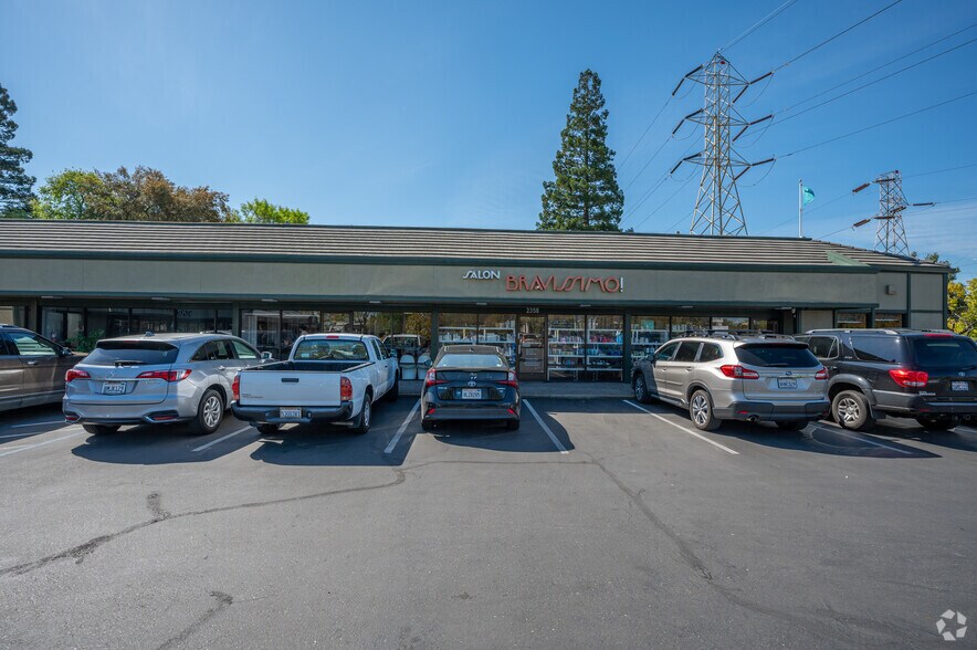 More Photos Of 2354-2362 Fair Oaks Blvd, Sacramento Unknown For Lease