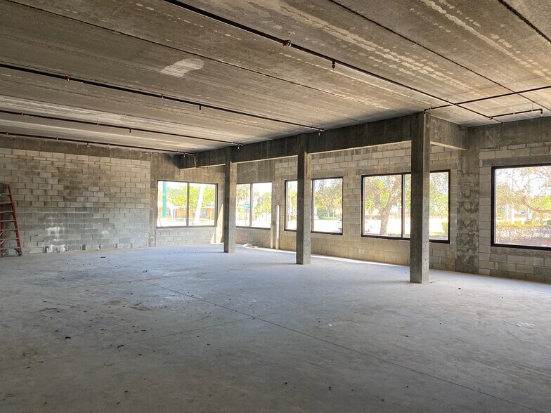 More Photos Of 3080 Tamiami Trl E, Naples Coworking Space