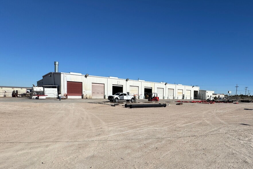 More Photos Of 3930 S County Road 1290, Odessa Warehouse For Lease