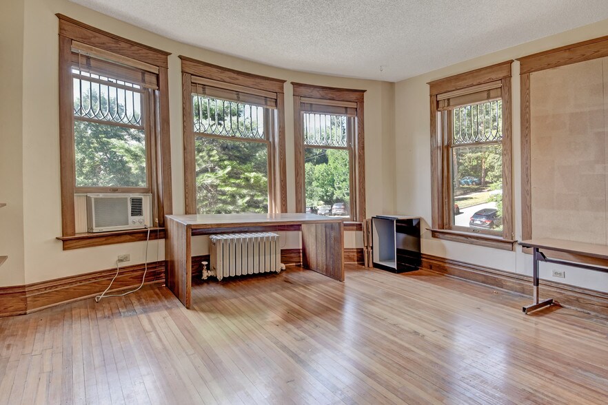 More Photos Of 2305 Broadway, Boulder Loft Creative Space For Sale