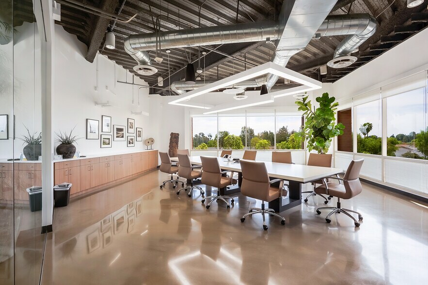 More Photos Of 675 Placentia Ave, Brea Office For Sale