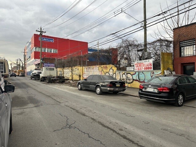 More Photos Of 2355 Hollers Ave, Bronx Land For Lease