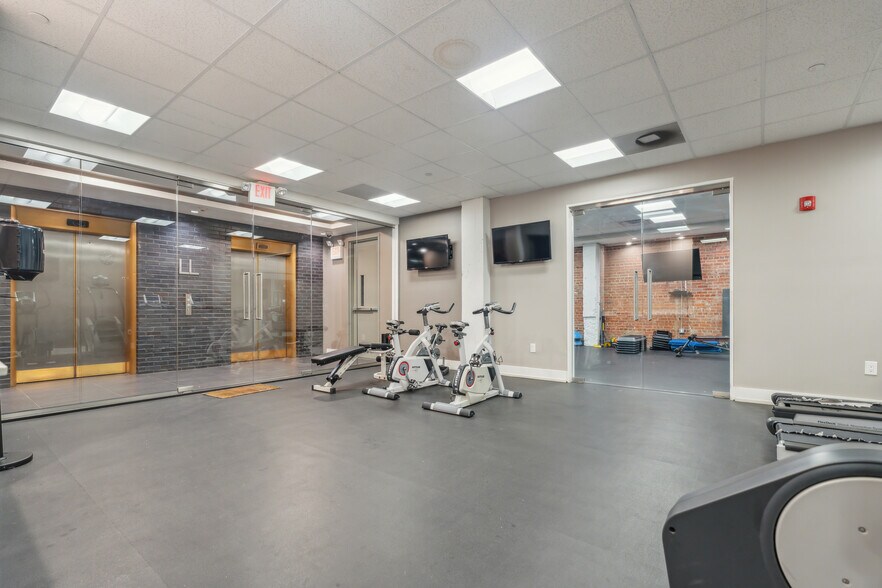 More Photos Of 1210 Chestnut St, Philadelphia Apartments For Sale