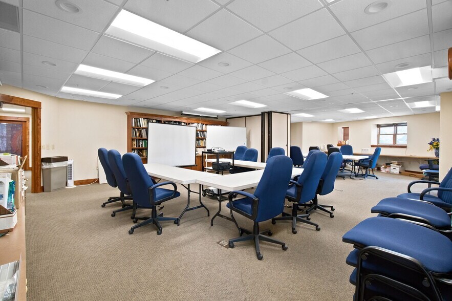 More Photos Of 230 Cherry St, Fort Collins Office For Sale