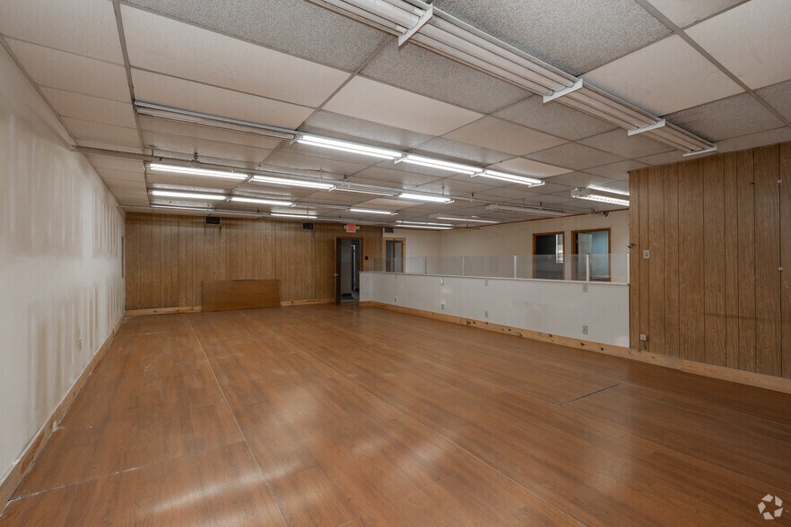 More Photos Of 3404 Moffett Rd, Mobile Distribution For Lease