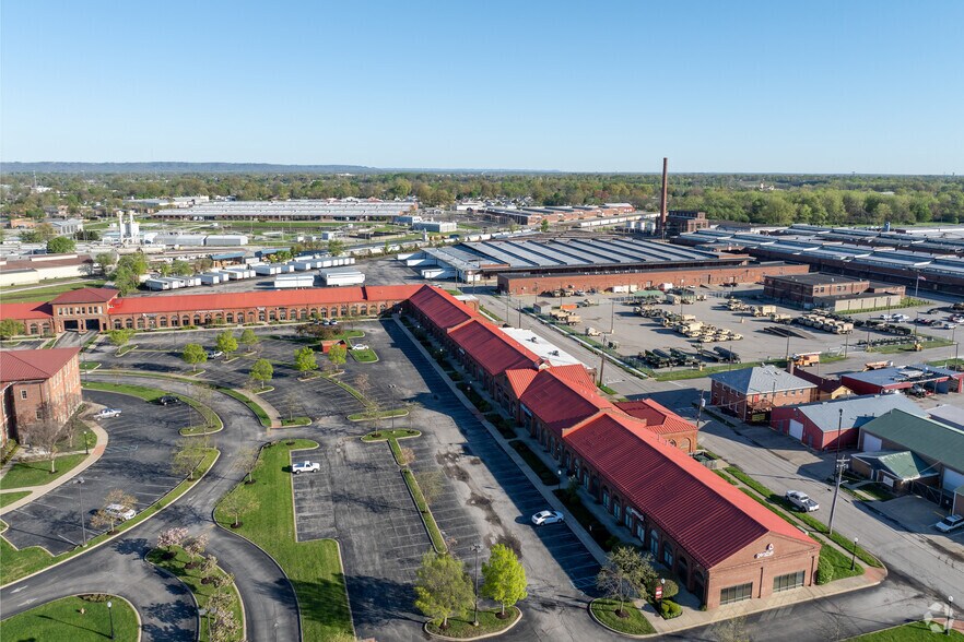 More Photos Of 1-610 Quartermaster Ct, Jeffersonville Storefront For Lease