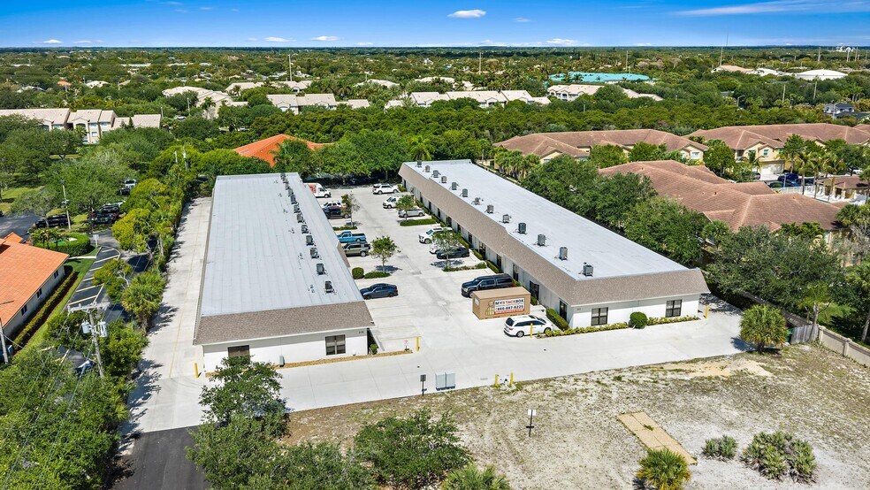 More Photos Of 212 N U.S. Hwy 1, Tequesta Warehouse For Lease