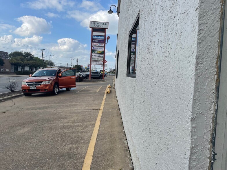 More Photos Of 3601 E 29th St, Bryan Unknown For Lease