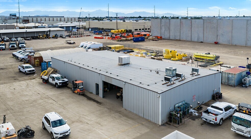 More Photos Of 2502 N Black Canyon Hwy, Phoenix Light Manufacturing For Lease
