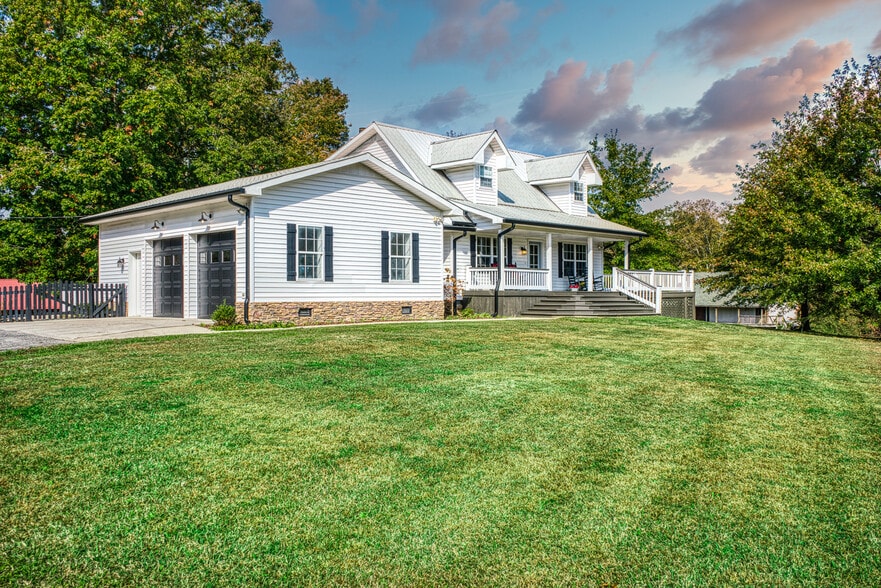 More Photos Of 1249 Gulf Rd, Spencer Golf Course Driving Range For Sale