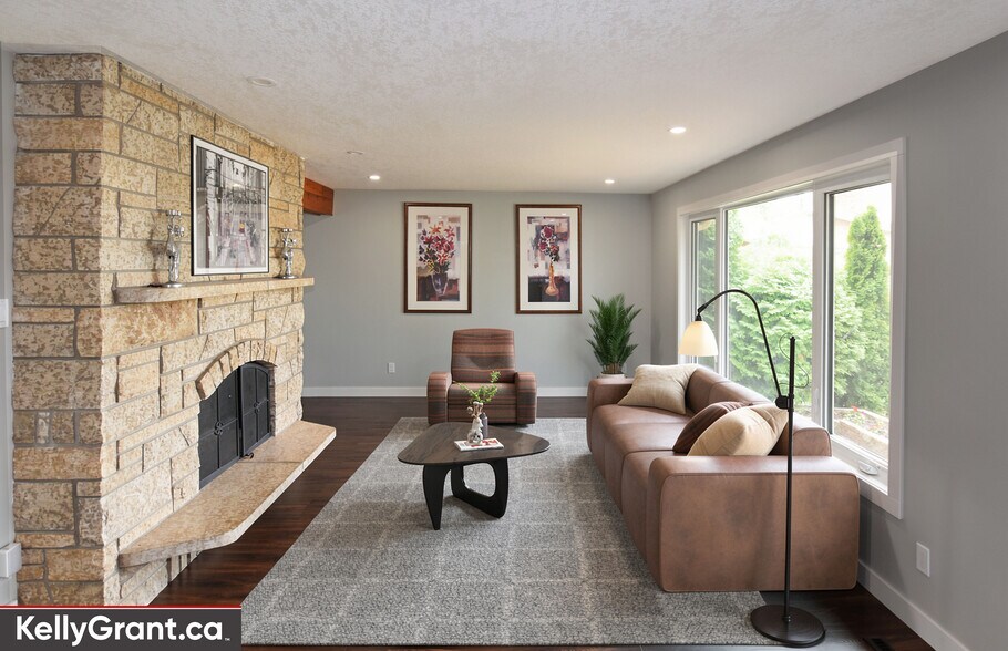 More Photos Of 9657 68A St NW, Edmonton Multifamily For Sale