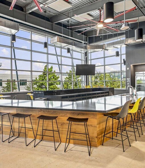More Photos Of , Austin Office For Sale